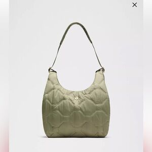 😍 Lululemon Quilty Pleasures Shoulder Bag *Mini 5L